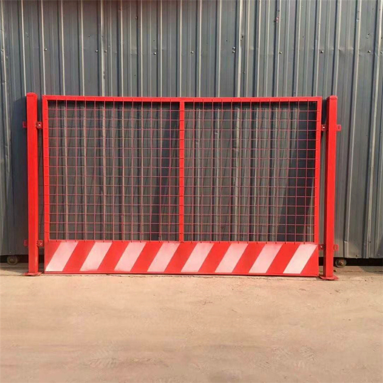 安徽1.2mX2m基坑護(hù)欄圖片3