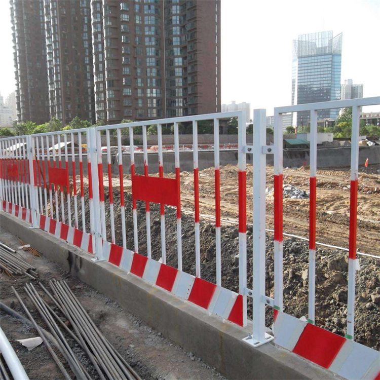 廣東施工基坑護欄圖片3