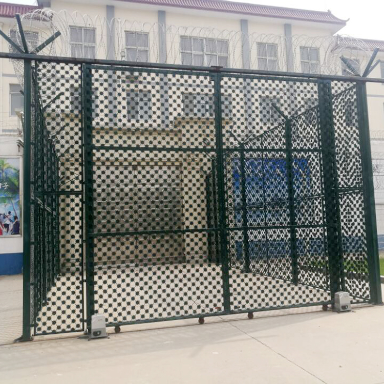 福建戒毒所防逃脫鋼網墻圖片4 福建戒毒所防逃脫鋼網墻圖片4