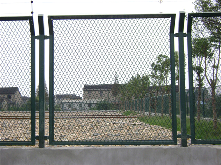 福建保稅區海關鐵絲圍網圖片4