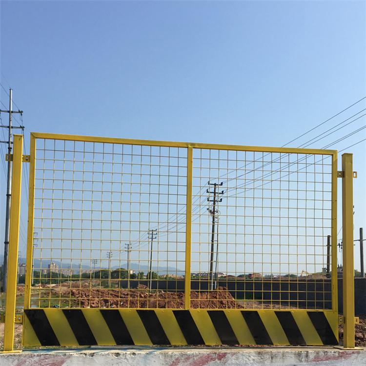 基坑隔離護欄網圖片3 基坑隔離護欄網圖片3