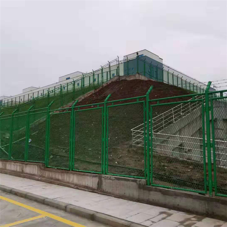 河南海關(guān)綠色隔離柵圖片3 河南海關(guān)綠色隔離柵圖片3