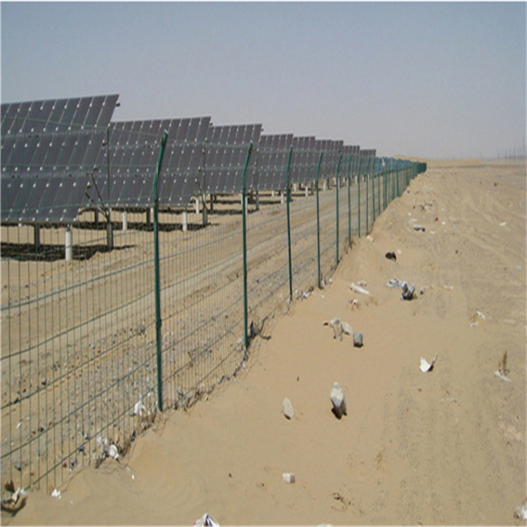 江蘇光伏站防護圍網圖片3 江蘇光伏站防護圍網圖片3