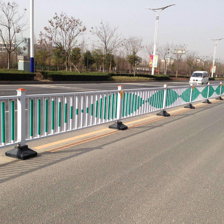 廣東城市交通護(hù)欄圖片2