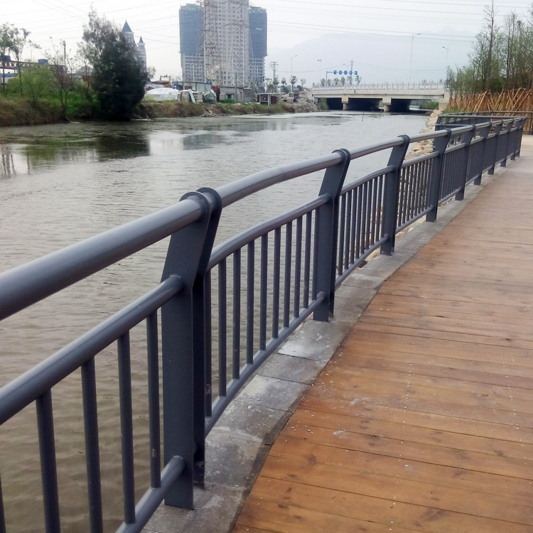 貴州復合管河道護欄圖片3