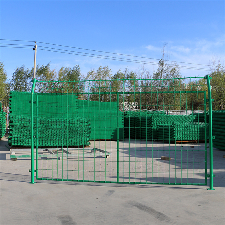 福建光伏場區防護網圖片2