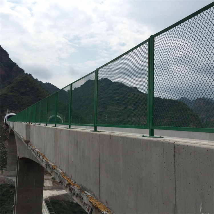 廣東公路橋防落物網(wǎng)圖片3 廣東公路橋防落物網(wǎng)圖片3