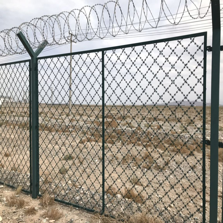 水庫(kù)隔離護(hù)欄網(wǎng)圖片4 水庫(kù)隔離護(hù)欄網(wǎng)圖片4
