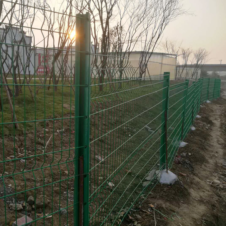 貴州坡地鋼絲圍網圖片1