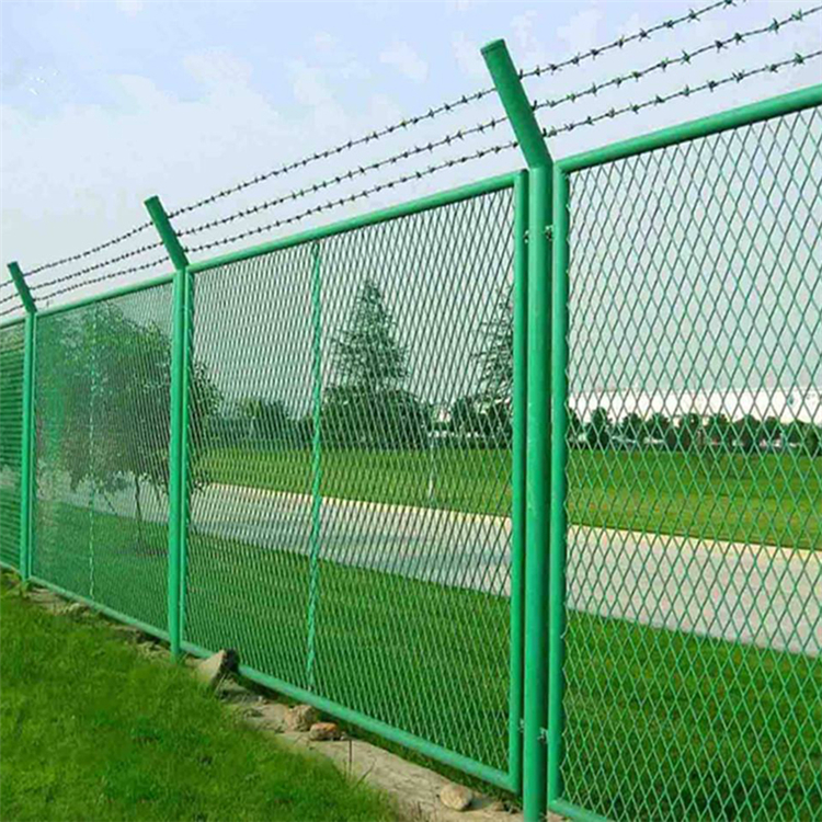 山間隔離鐵絲網(wǎng)圖片4 山間隔離鐵絲網(wǎng)圖片4