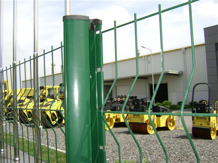 河南桃型柱加強折彎圍欄圖片3 河南桃型柱加強折彎圍欄圖片3