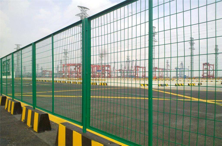 橋梁防拋護欄網圖片3 橋梁防拋護欄網圖片3