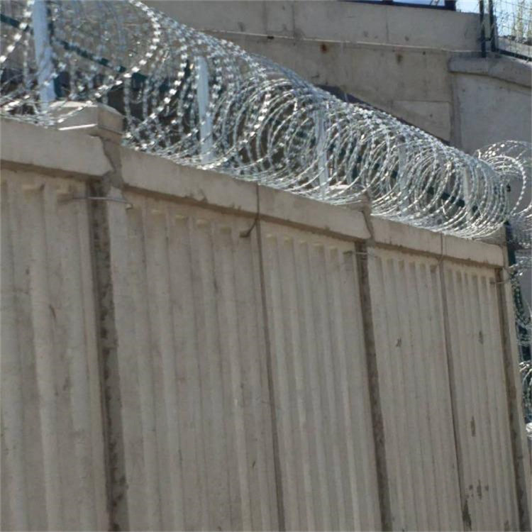 貴州刀片隔離網圖片2 貴州刀片隔離網圖片2