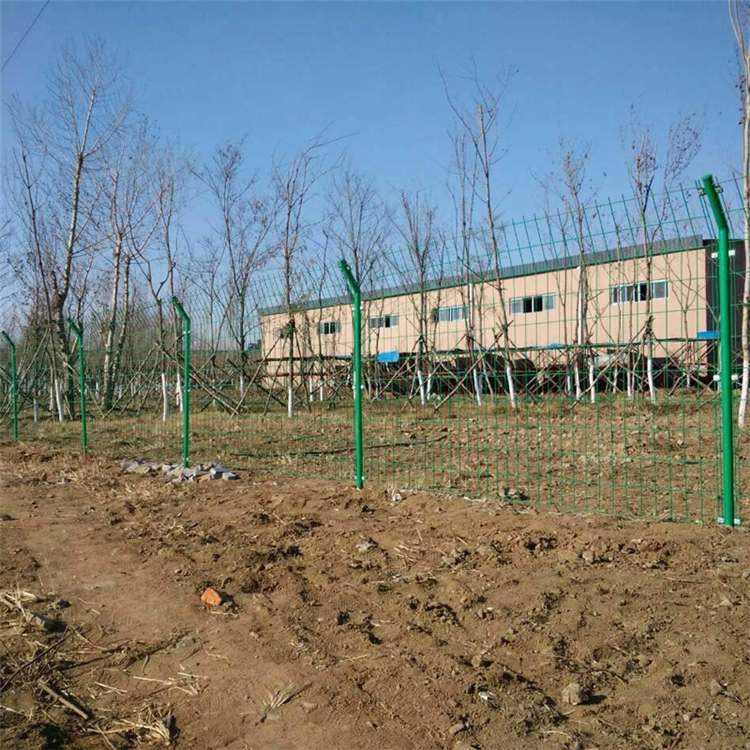 園林綠化隔離柵圖片1 園林綠化隔離柵圖片1