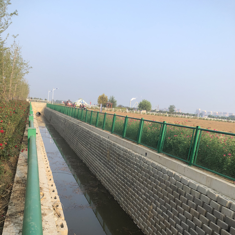 貴州湖泊保護(hù)隔離柵圖片3 貴州湖泊保護(hù)隔離柵圖片3