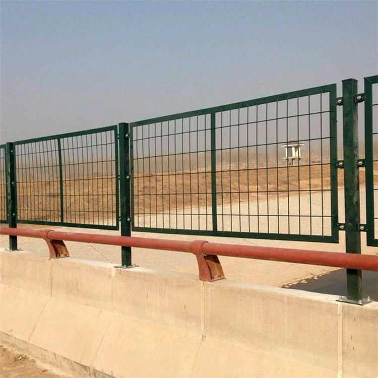 橋梁防拋物隔離網