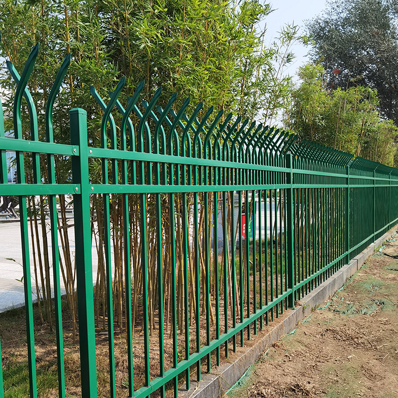 園區(qū)學(xué)校隔離防護圍墻圖片4 園區(qū)學(xué)校隔離防護圍墻圖片4