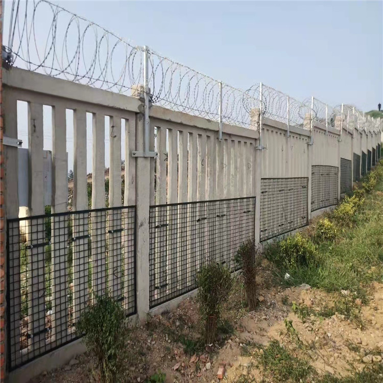 四川關于高鐵封閉式防護柵欄價格問題