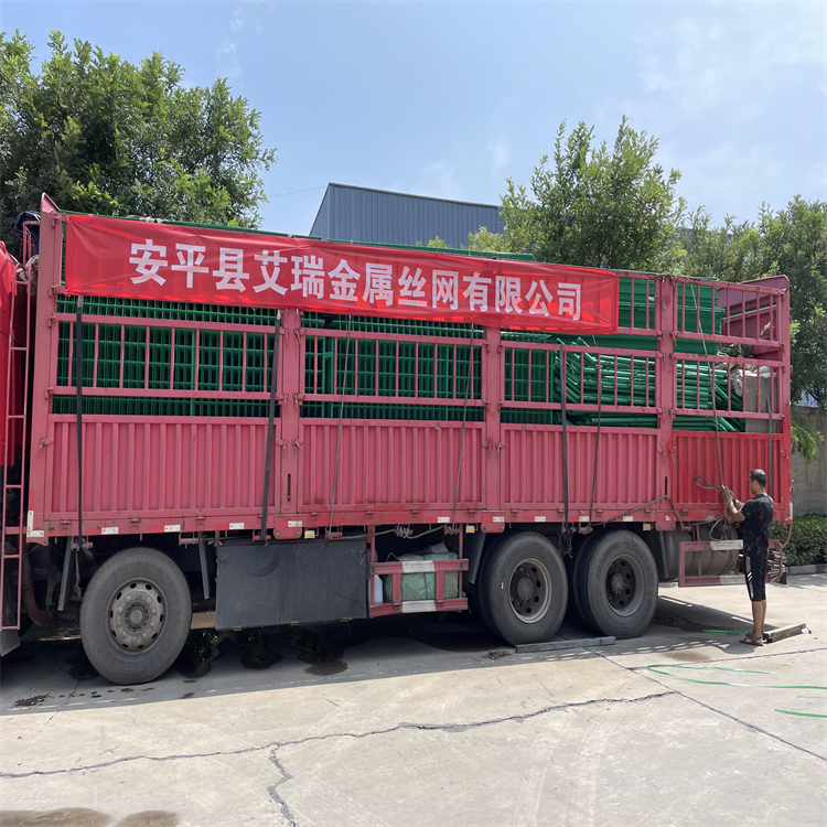 江蘇景觀區濕地公園隔離網制造廠圖片3 江蘇景觀區濕地公園隔離網制造廠圖片3