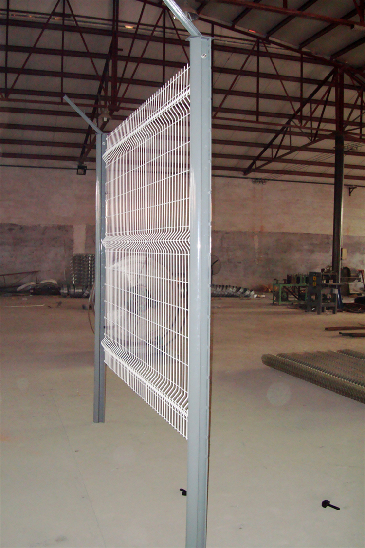 福建機場桃型柱護欄網圍界介紹圖片6