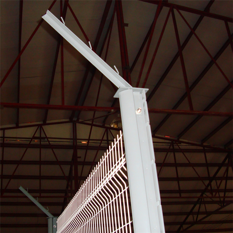 福建機場桃型柱護欄網圍界介紹圖片7