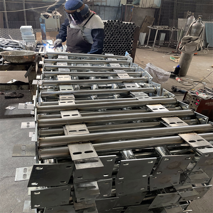 廣東高速公路防眩網(wǎng)驗收標準圖片7 廣東高速公路防眩網(wǎng)驗收標準圖片7