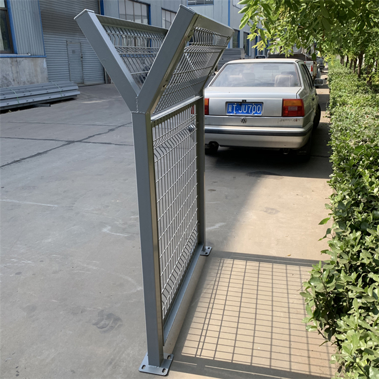 機(jī)場(chǎng)鐵絲網(wǎng)圍界圖冊(cè)展示圖片10 機(jī)場(chǎng)鐵絲網(wǎng)圍界圖冊(cè)展示圖片10