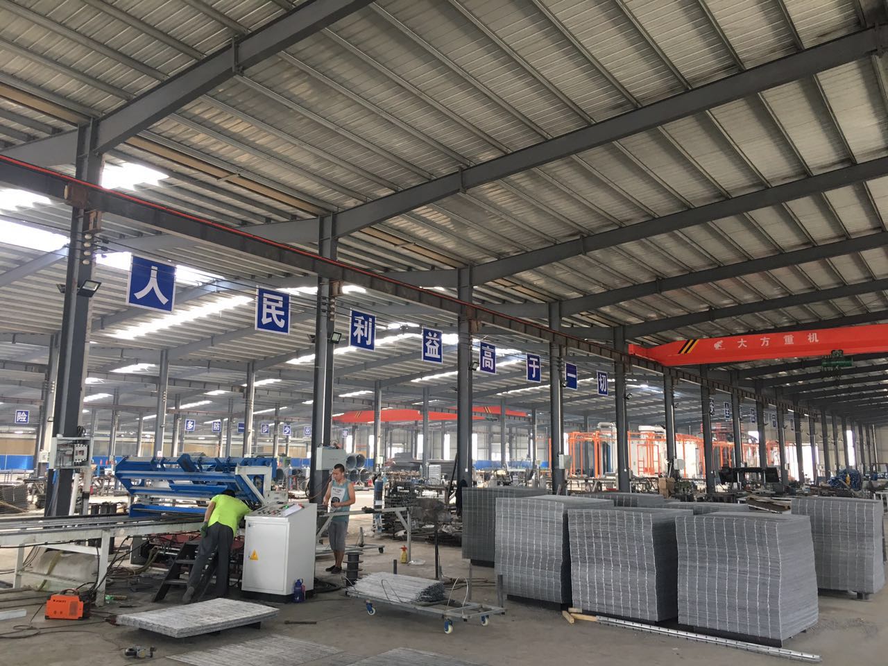 新疆車間框架金屬隔離網(wǎng)