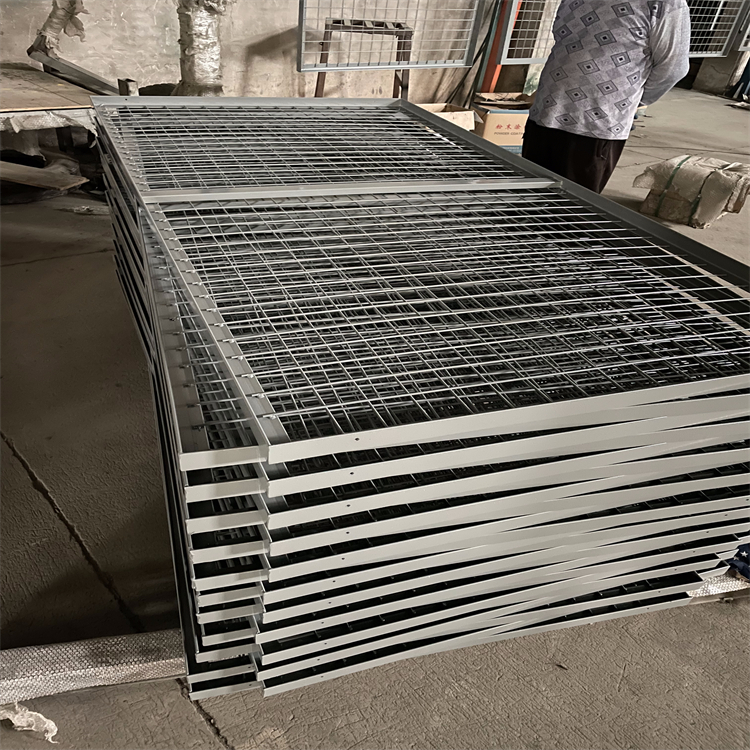 新疆車間框架金屬隔離網圖片2 新疆車間框架金屬隔離網圖片2