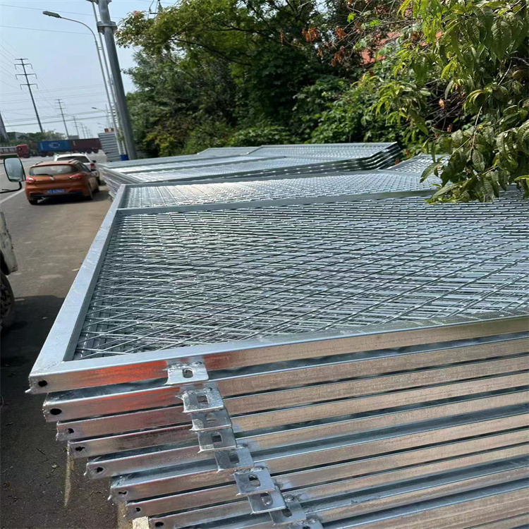 福建圈地農業園林高品質金屬隔離網圖片3