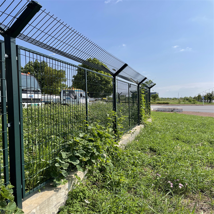 機場鋼筋網圍界生產廠家圖片6 機場鋼筋網圍界生產廠家圖片6