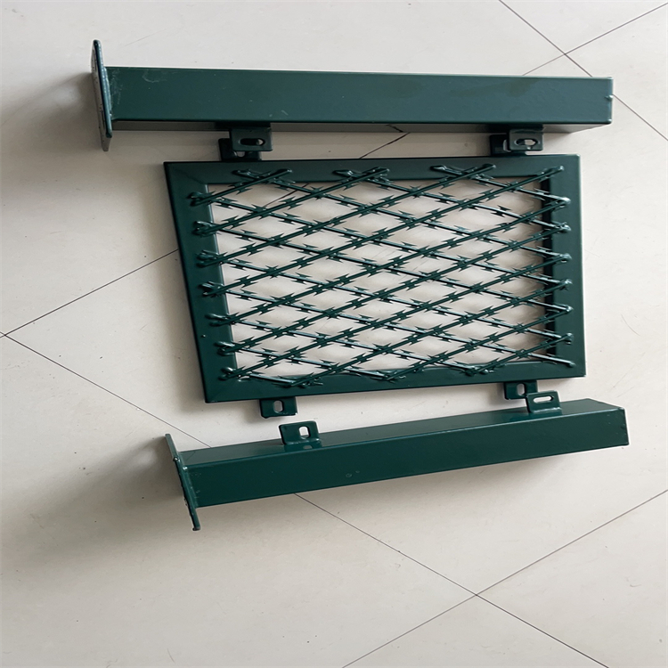 廣東監獄焊接刀片隔離網不銹鋼刀刺圖片6