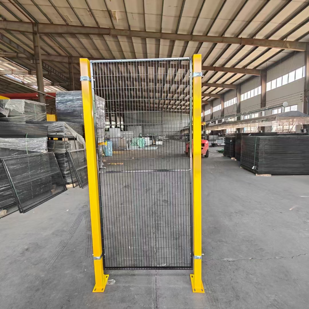 安徽機器人設(shè)備車間隔離網(wǎng)多尺寸現(xiàn)貨圖片3 安徽機器人設(shè)備車間隔離網(wǎng)多尺寸現(xiàn)貨圖片3