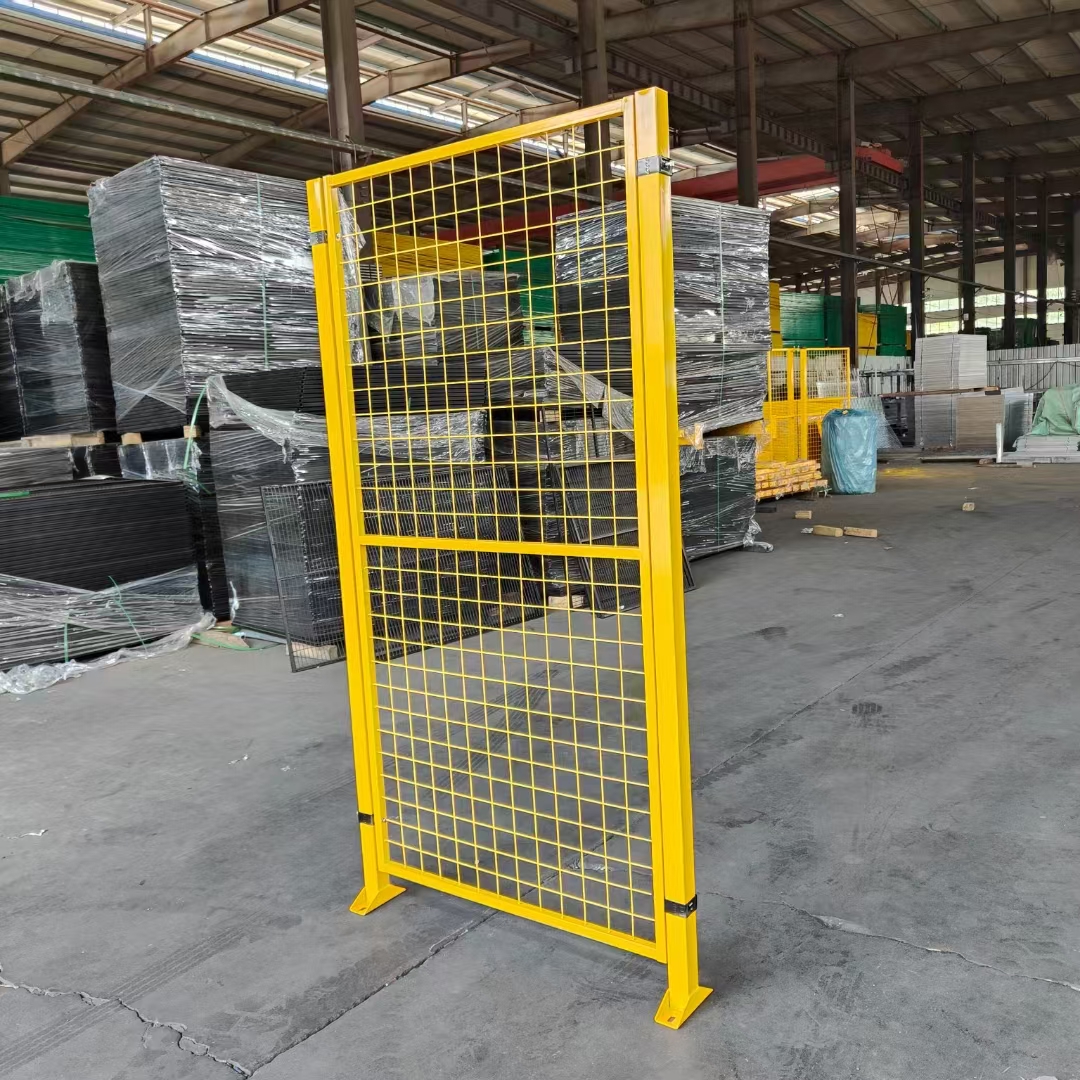 碼垛機(jī)器人安全隔離網(wǎng)圍欄圖片5