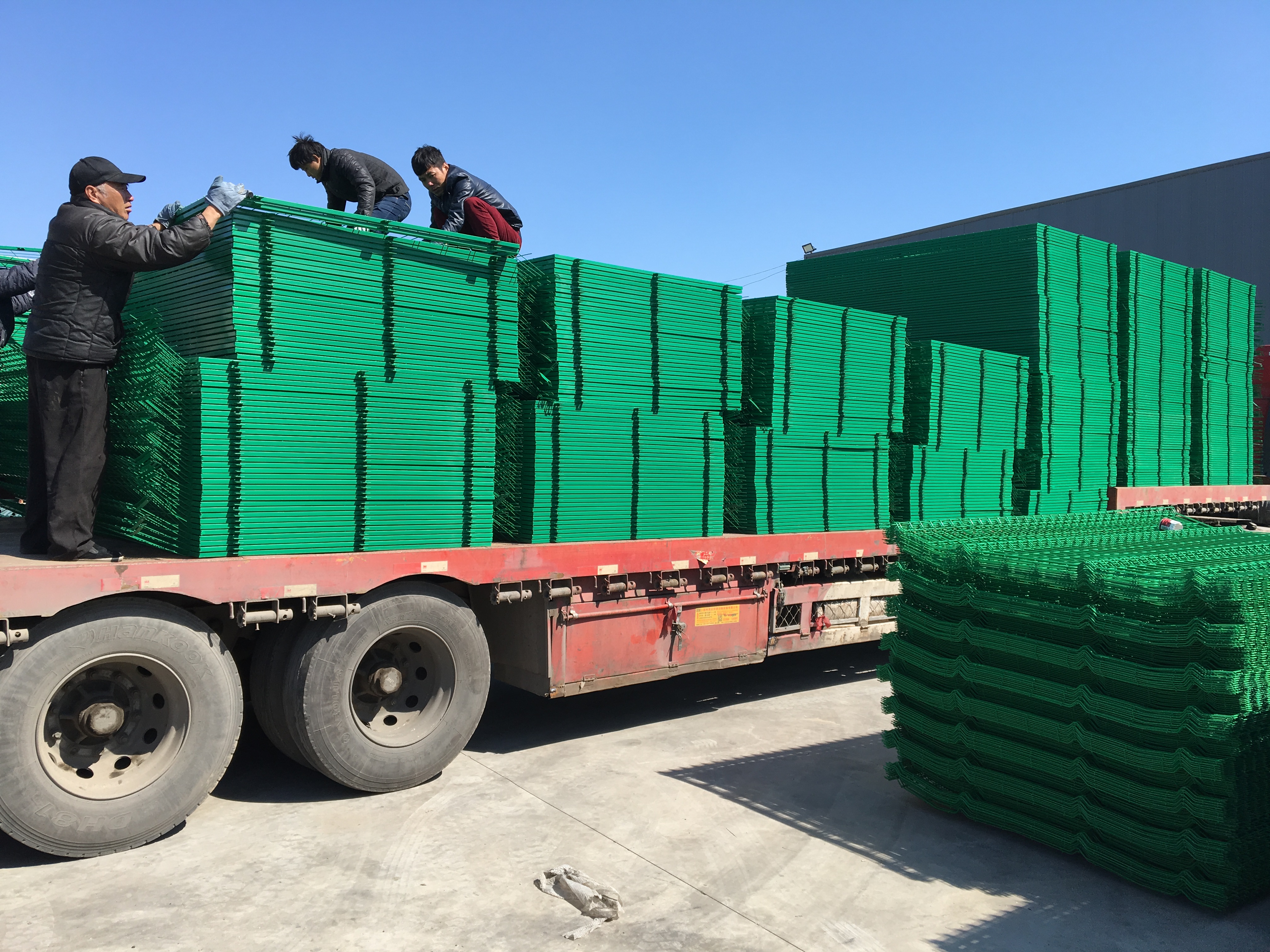 陜西高速公路隔離柵護欄圖片6